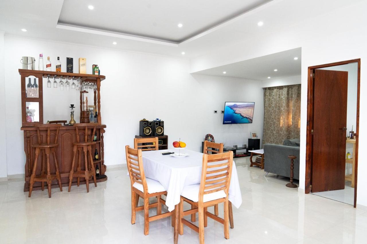 Departamento En Ezeiza Leilighet Buenos Aires Eksteriør bilde