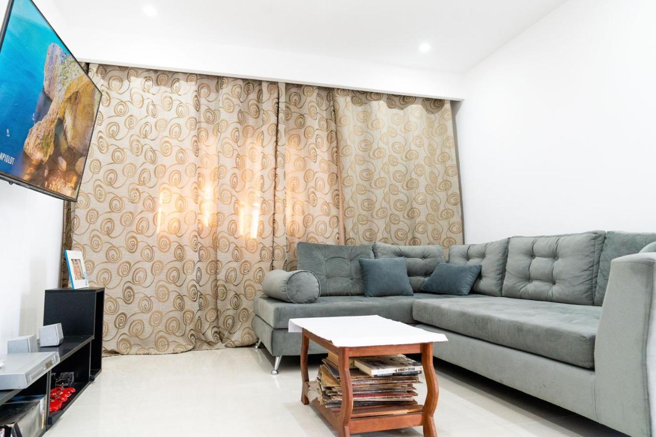 Departamento En Ezeiza Leilighet Buenos Aires Eksteriør bilde
